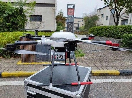 स्थलाकृतिक सर्वेक्षण के लिए 1350m रेंज 4.5kg ARS-1000L लाइटवेट UAV राडार सिस्टम